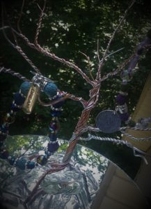 danielle-magdych-whimsical-wired-bracelet-tree